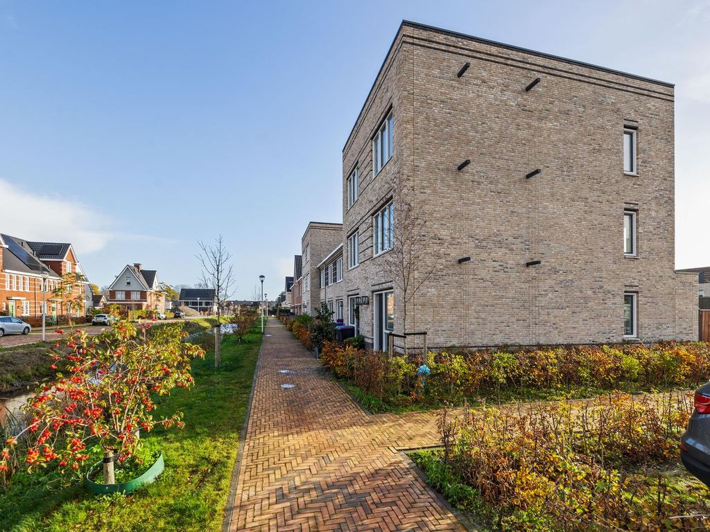 Fresiatuin 2, Pijnacker