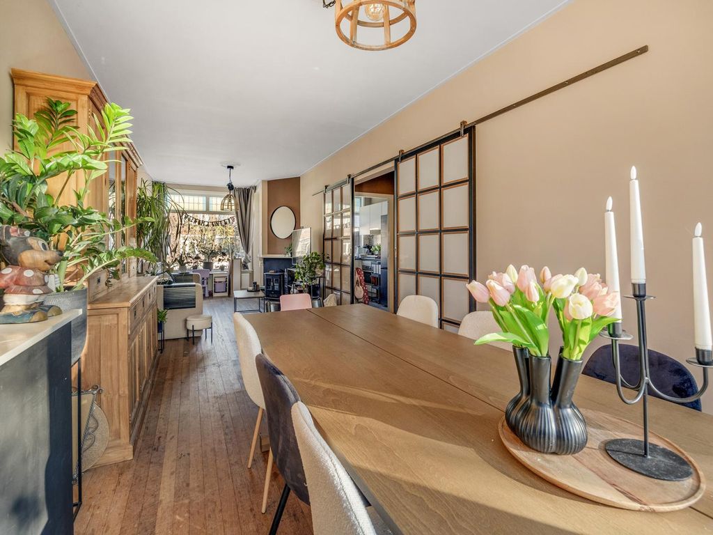 Dahliastraat 8, Rijswijk