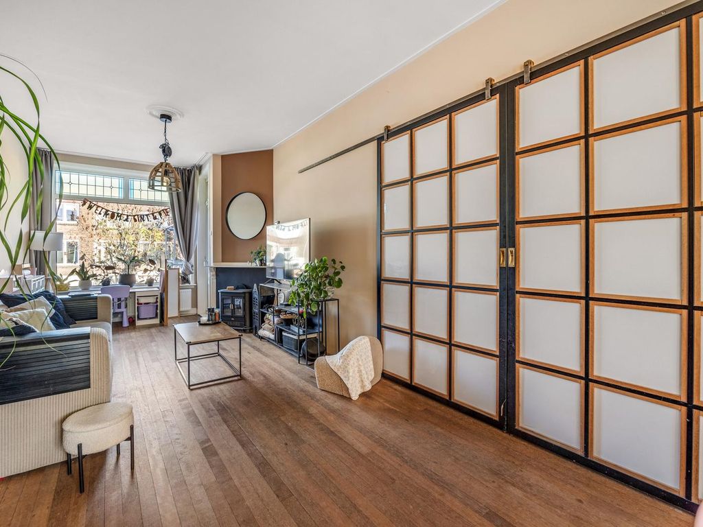 Dahliastraat 8, Rijswijk