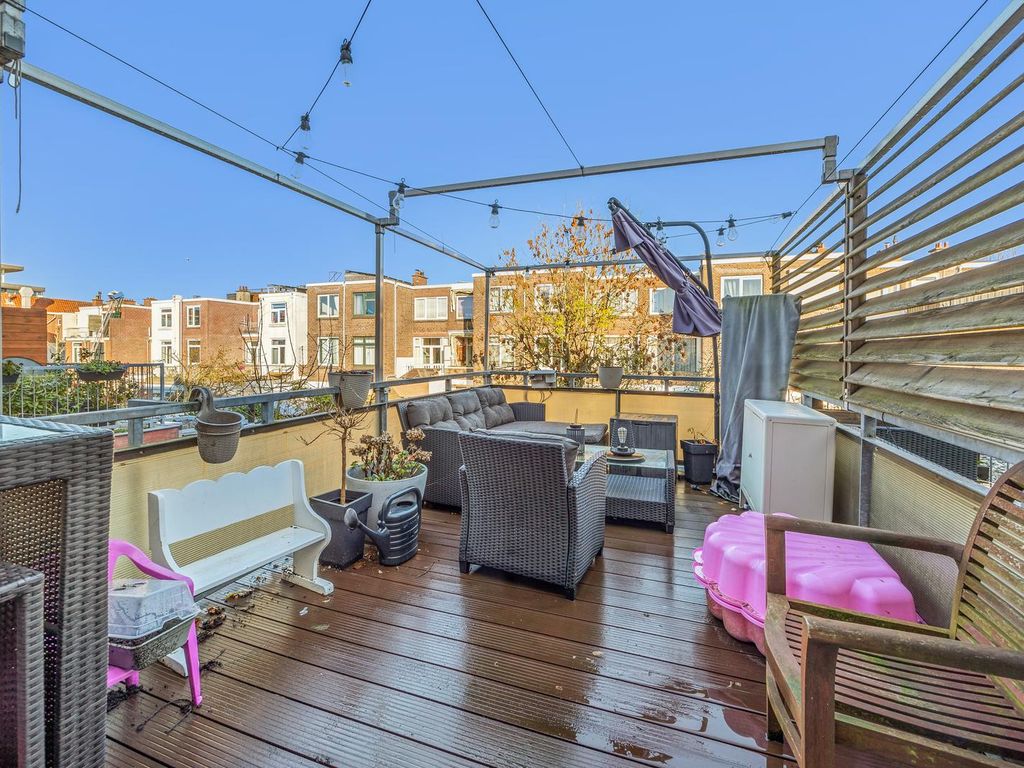 Dahliastraat 8, Rijswijk