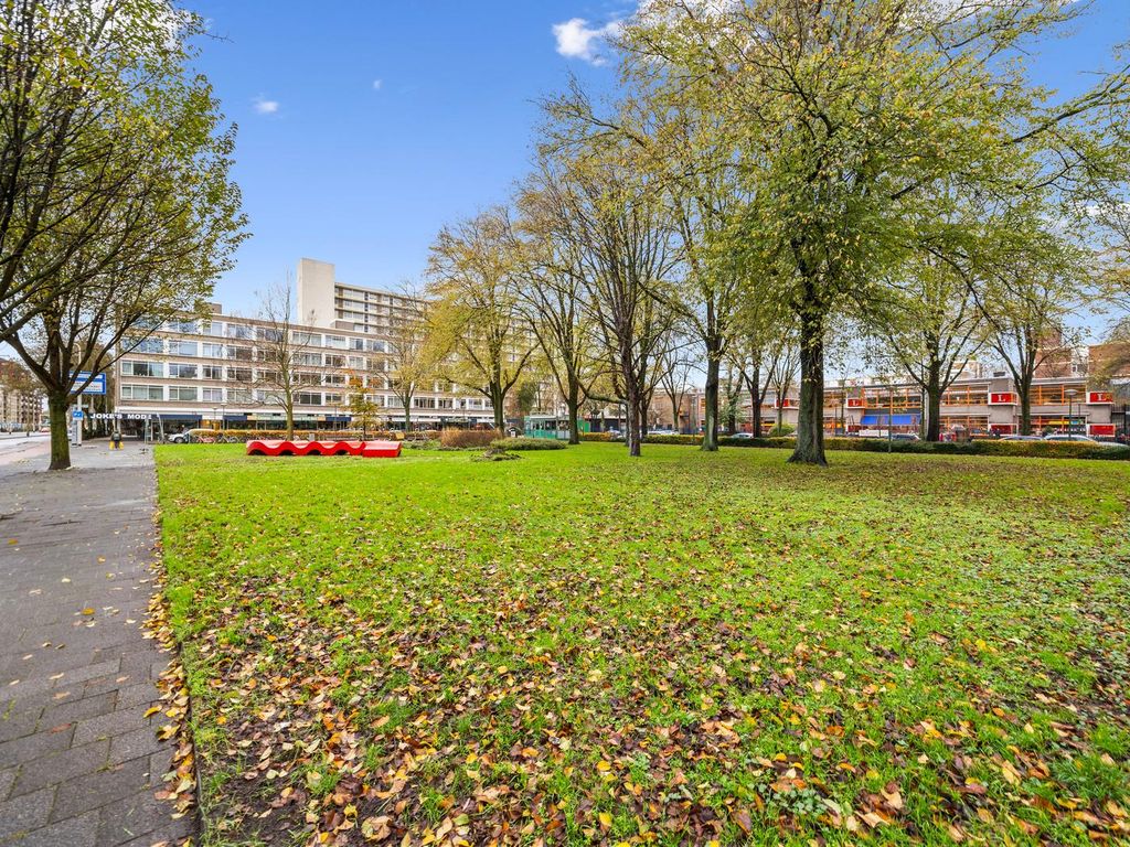 Castricumplein 2, 'S-Gravenhage