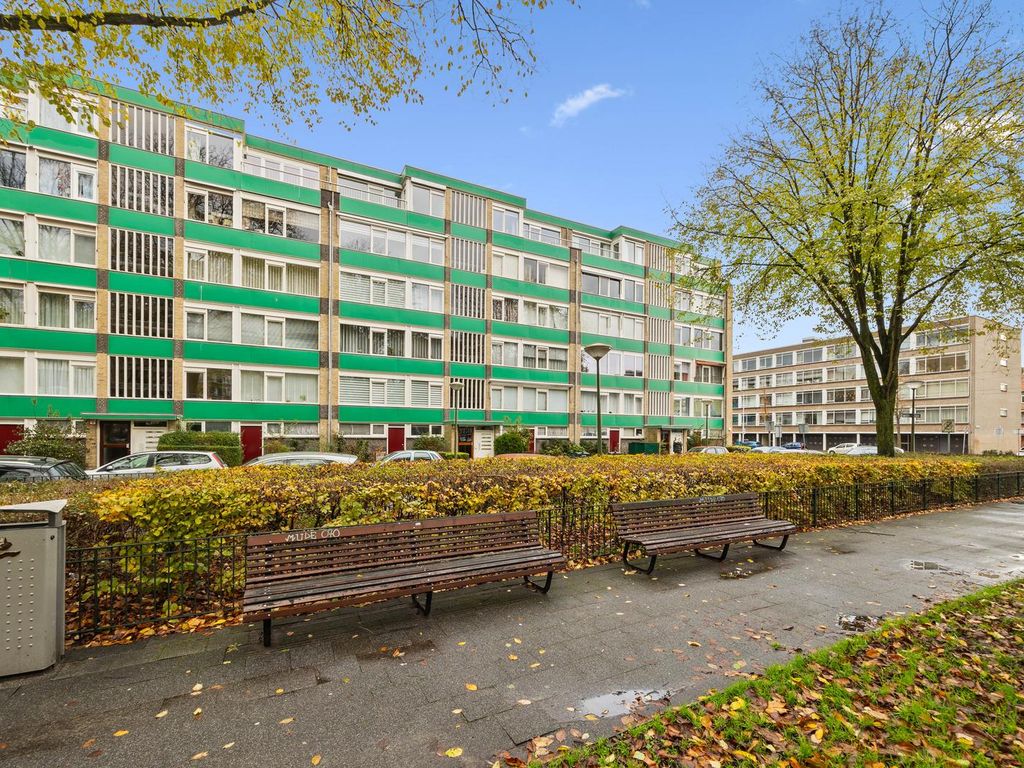 Castricumplein 2, 'S-Gravenhage