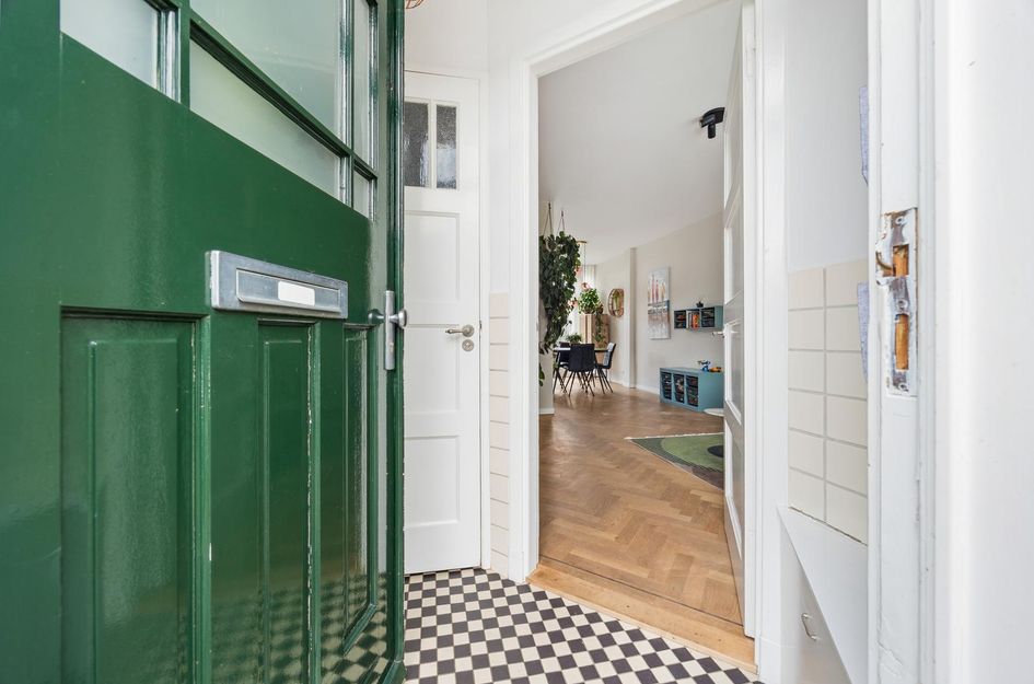 Carel Nakkenstraat 35