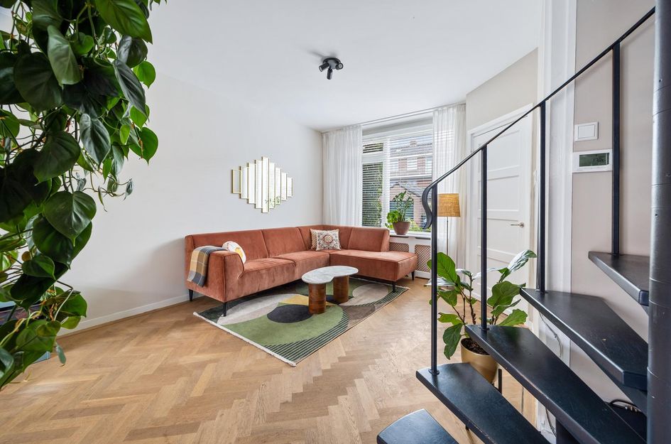 Carel Nakkenstraat 35