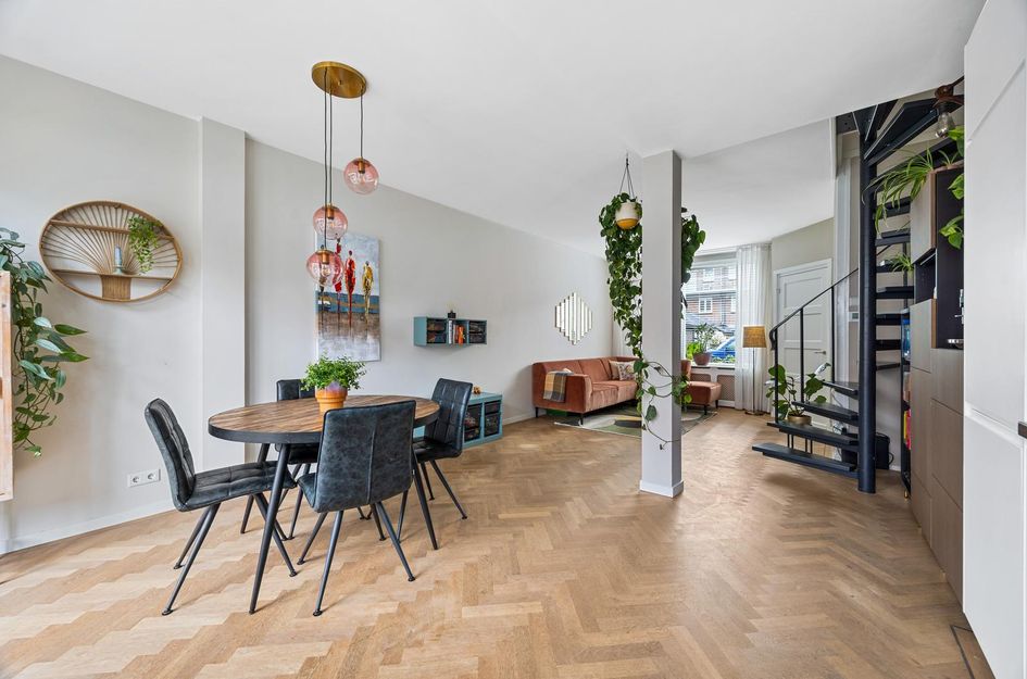 Carel Nakkenstraat 35