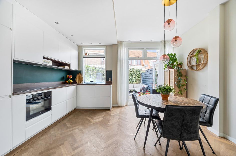 Carel Nakkenstraat 35