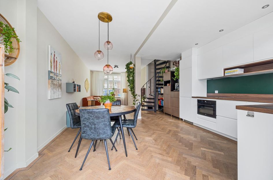 Carel Nakkenstraat 35