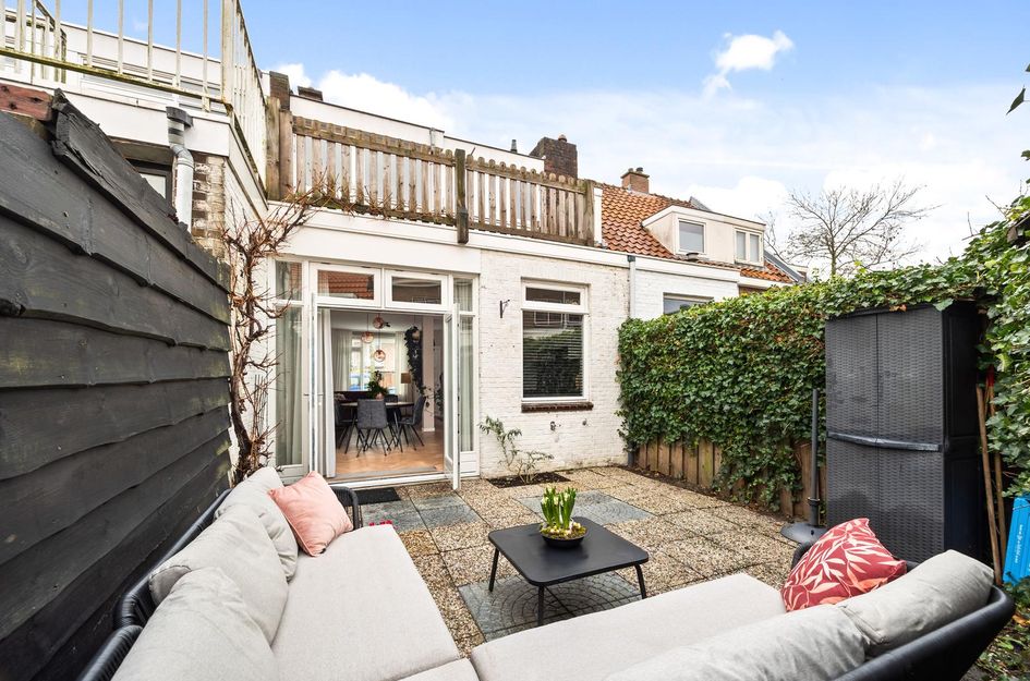 Carel Nakkenstraat 35