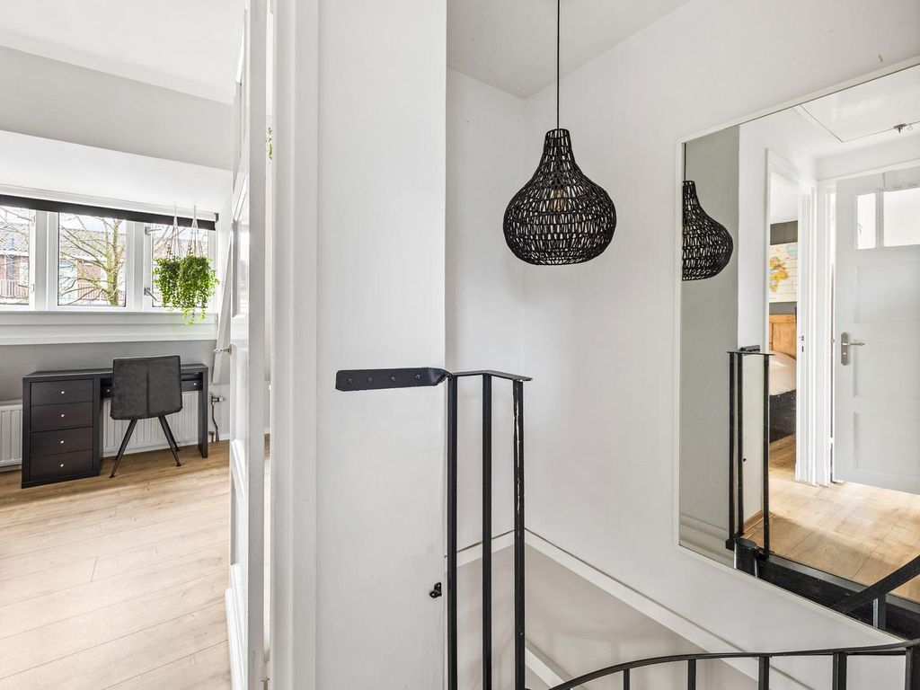 Carel Nakkenstraat 35, Rijswijk