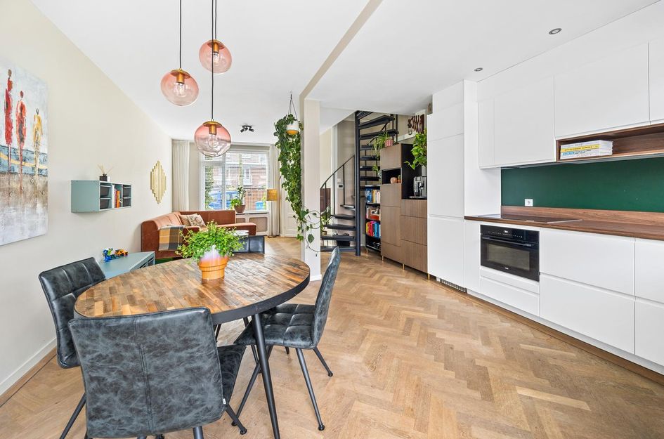 Carel Nakkenstraat 35