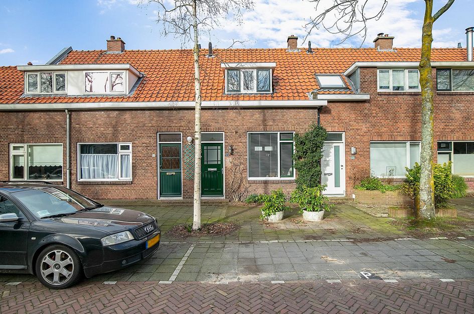 Carel Nakkenstraat 35