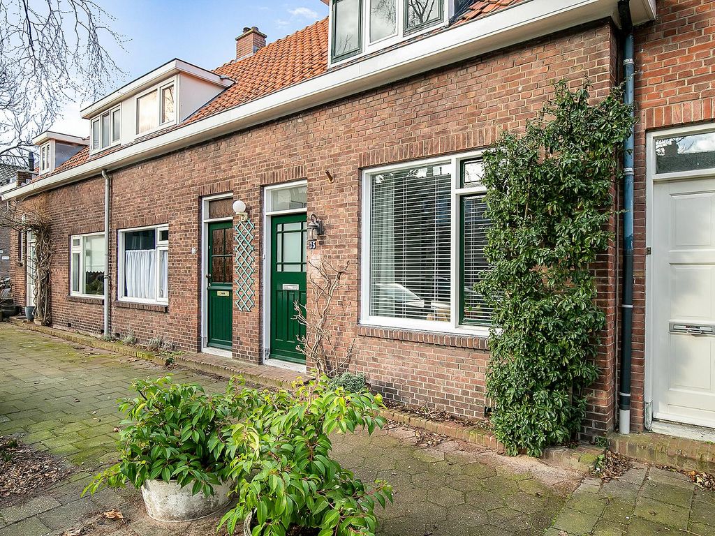 Carel Nakkenstraat 35, Rijswijk