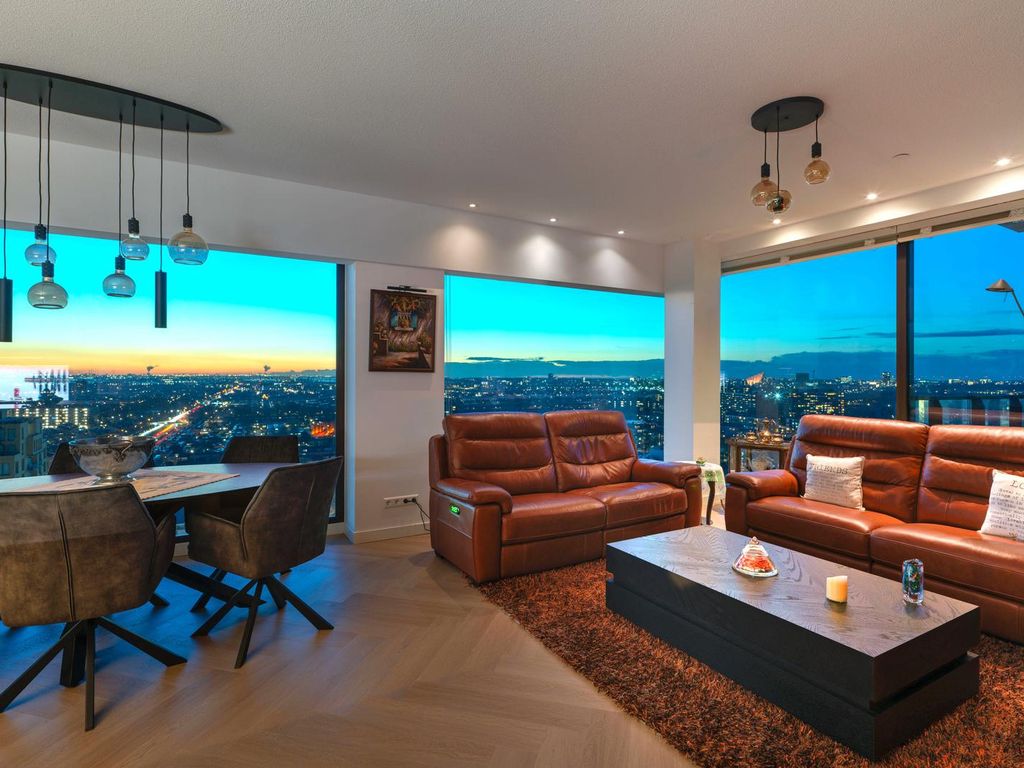 C.T. Storklaan 467, Rijswijk