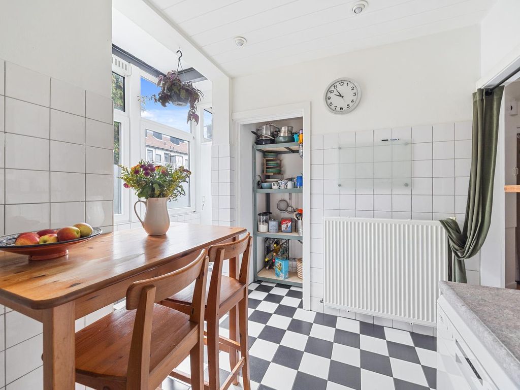 Vliegwielstraat 4, 'S-Gravenhage