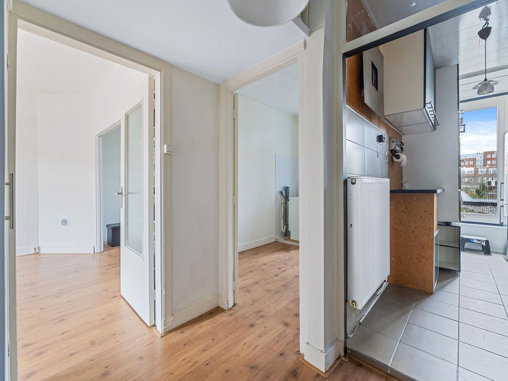 Pluvierstraat 272, 'S-Gravenhage