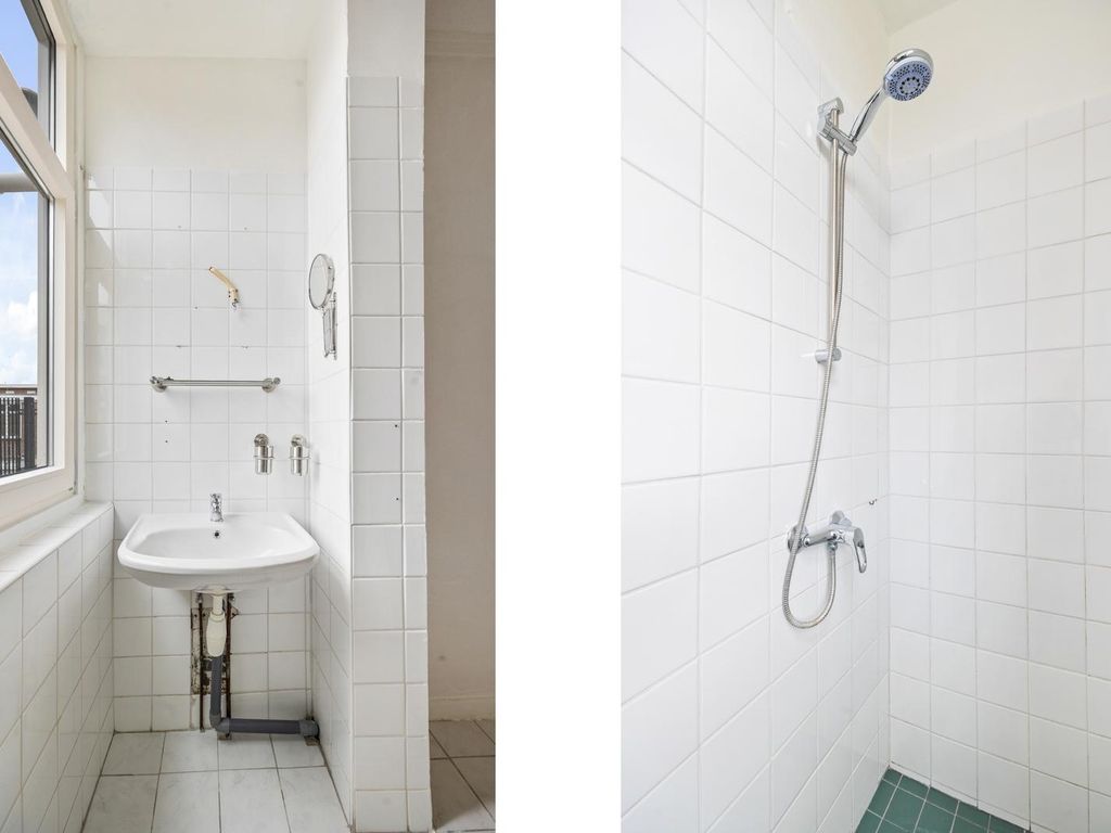 Pluvierstraat 272, 'S-Gravenhage