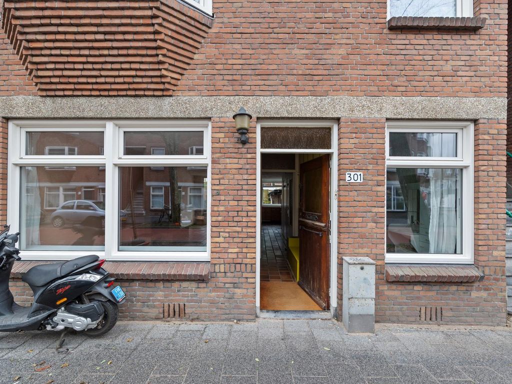 Deimanstraat 301, 'S-Gravenhage