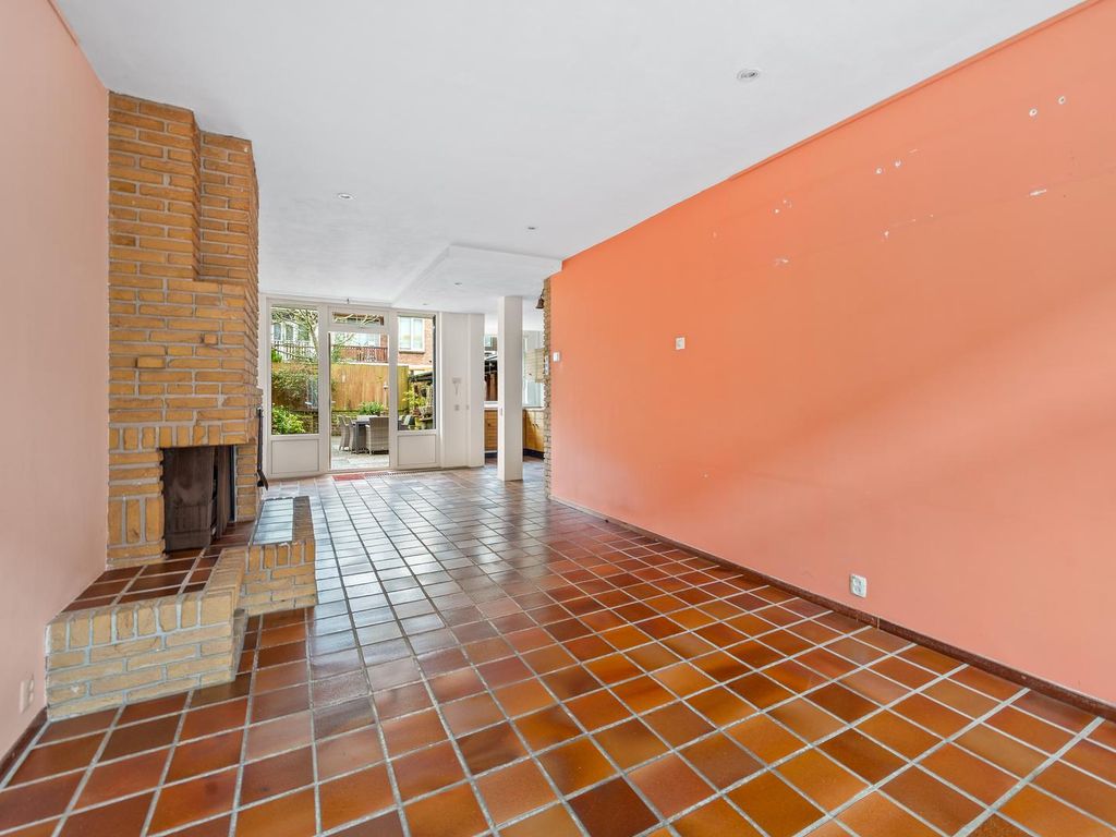 Deimanstraat 301, 'S-Gravenhage