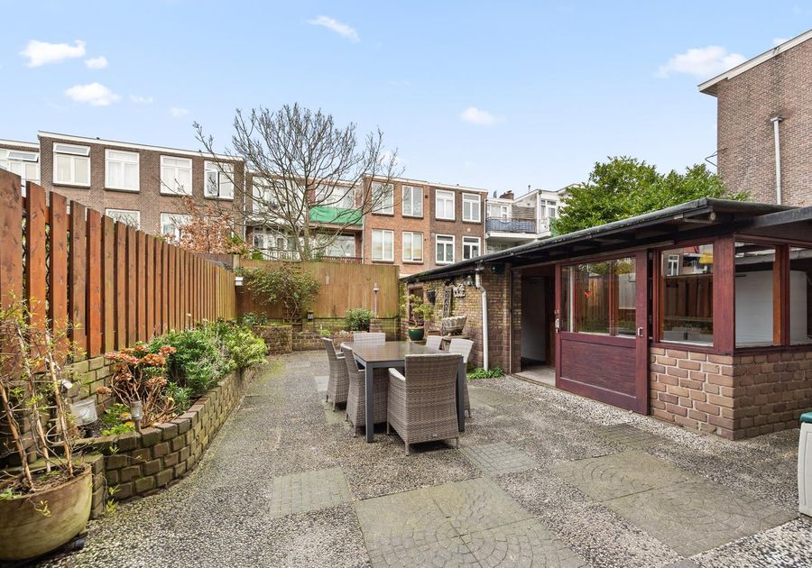 Deimanstraat 301, 'S-Gravenhage