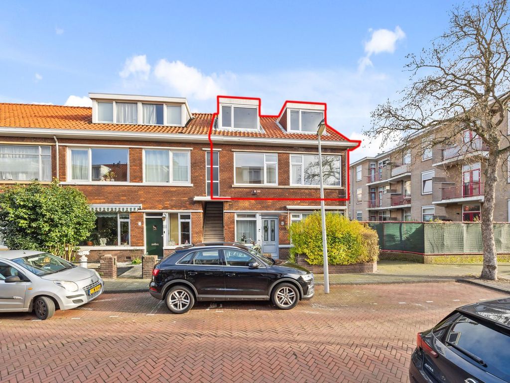 Leersumstraat 60, 'S-Gravenhage