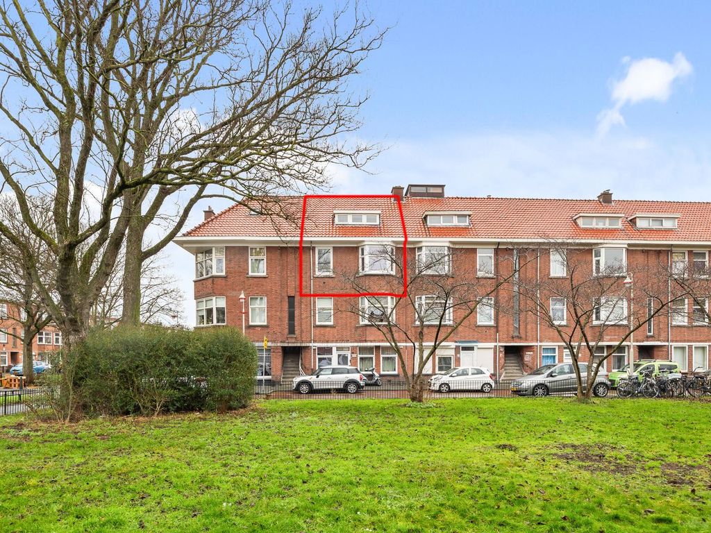 Allard Piersonlaan 272, 'S-Gravenhage