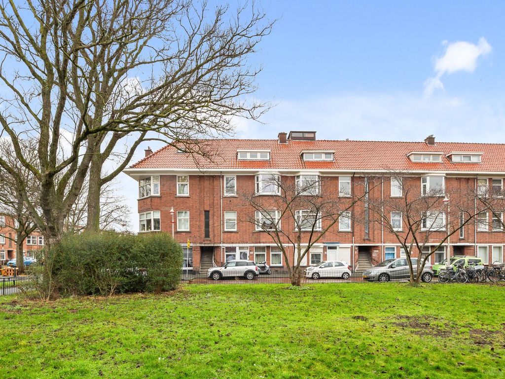 Allard Piersonlaan 272, 'S-Gravenhage