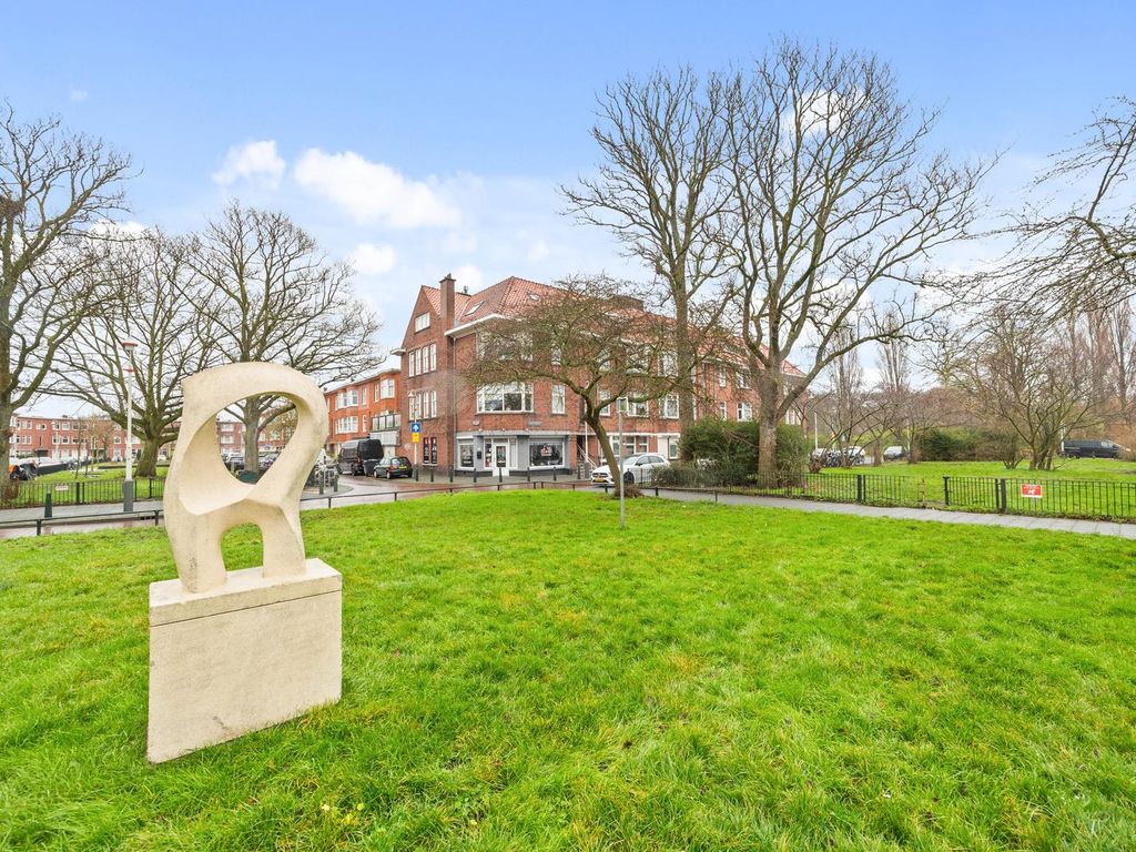 Allard Piersonlaan 272, 'S-Gravenhage