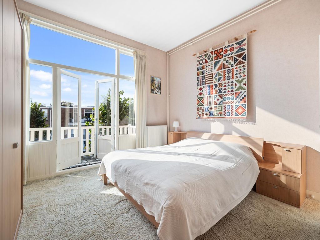 Ieplaan 21, Rijswijk