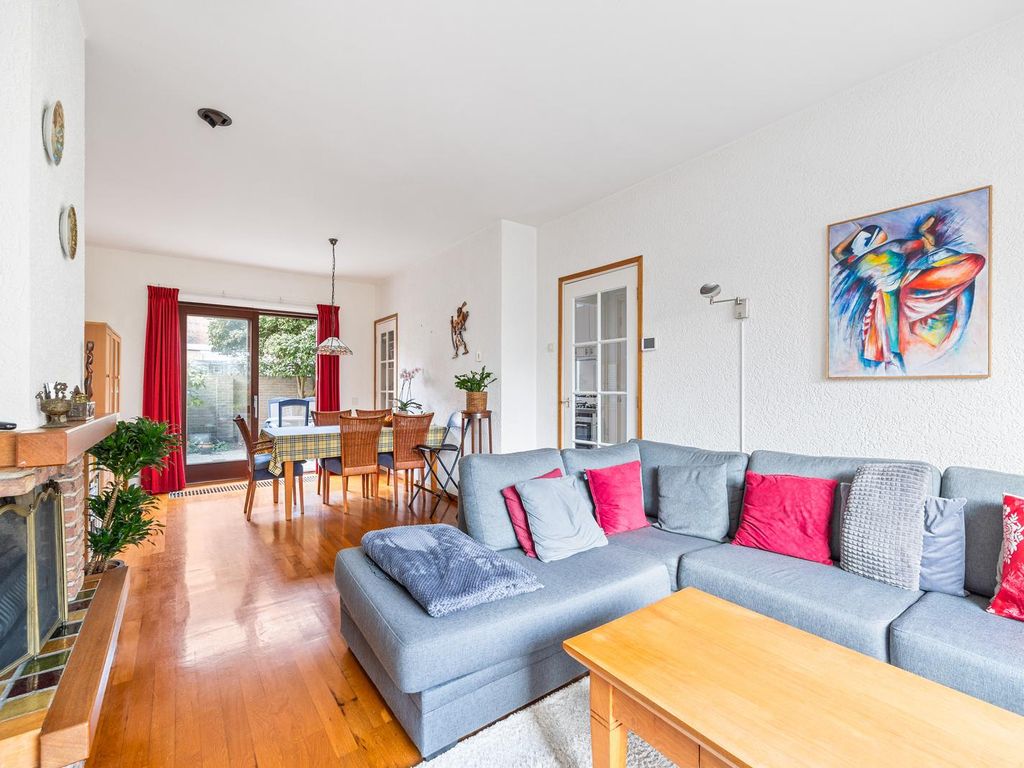 Molenstraat 108, Monster