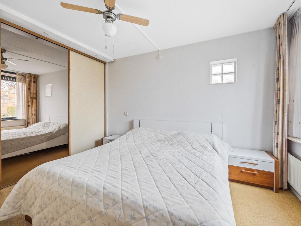 Van Egmondlaan 77, Wateringen