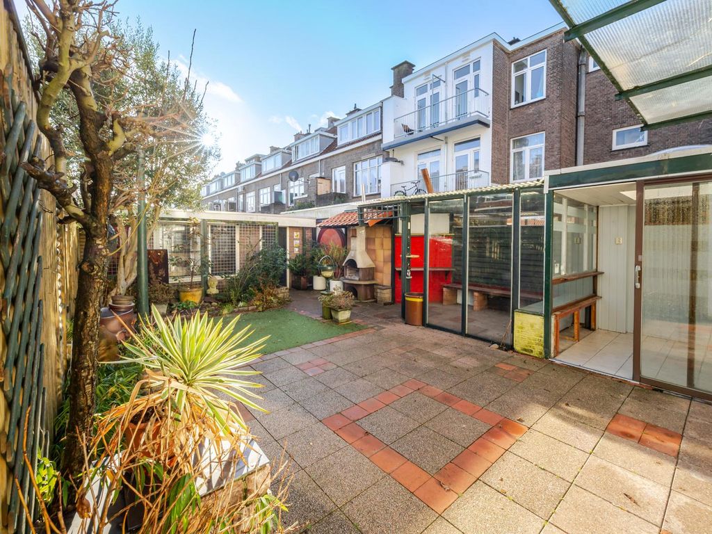 Rosseelsstraat 48, 'S-Gravenhage