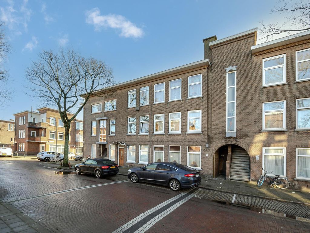 Rosseelsstraat 48, 'S-Gravenhage