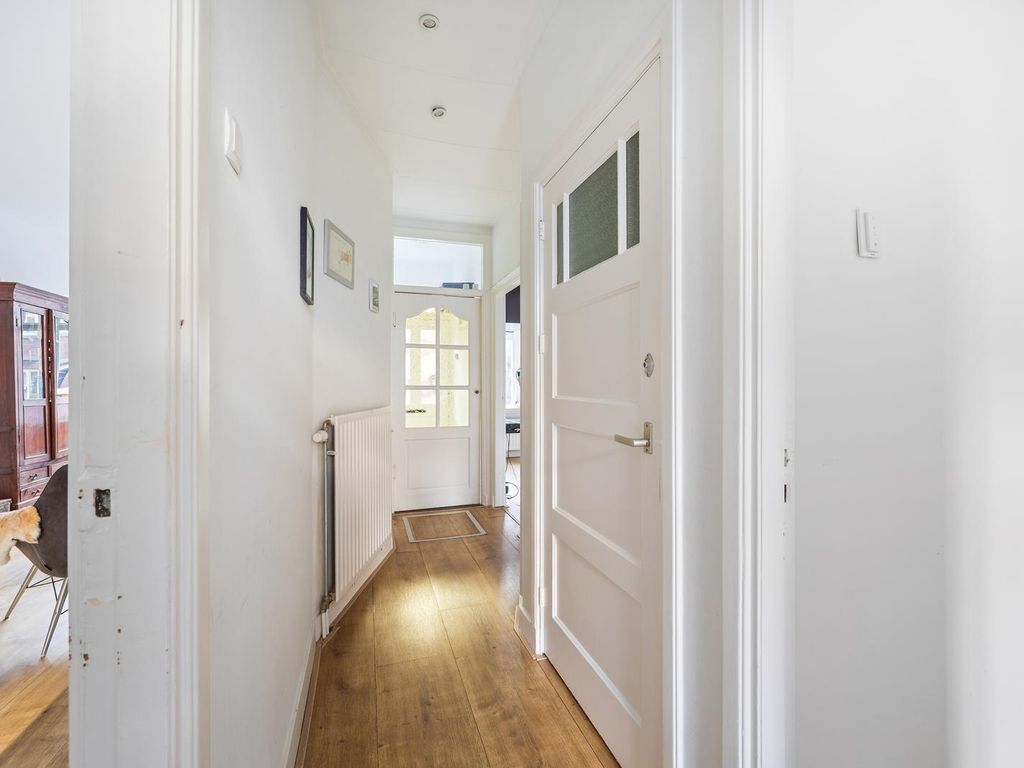 Linnaeusstraat 209, 'S-Gravenhage