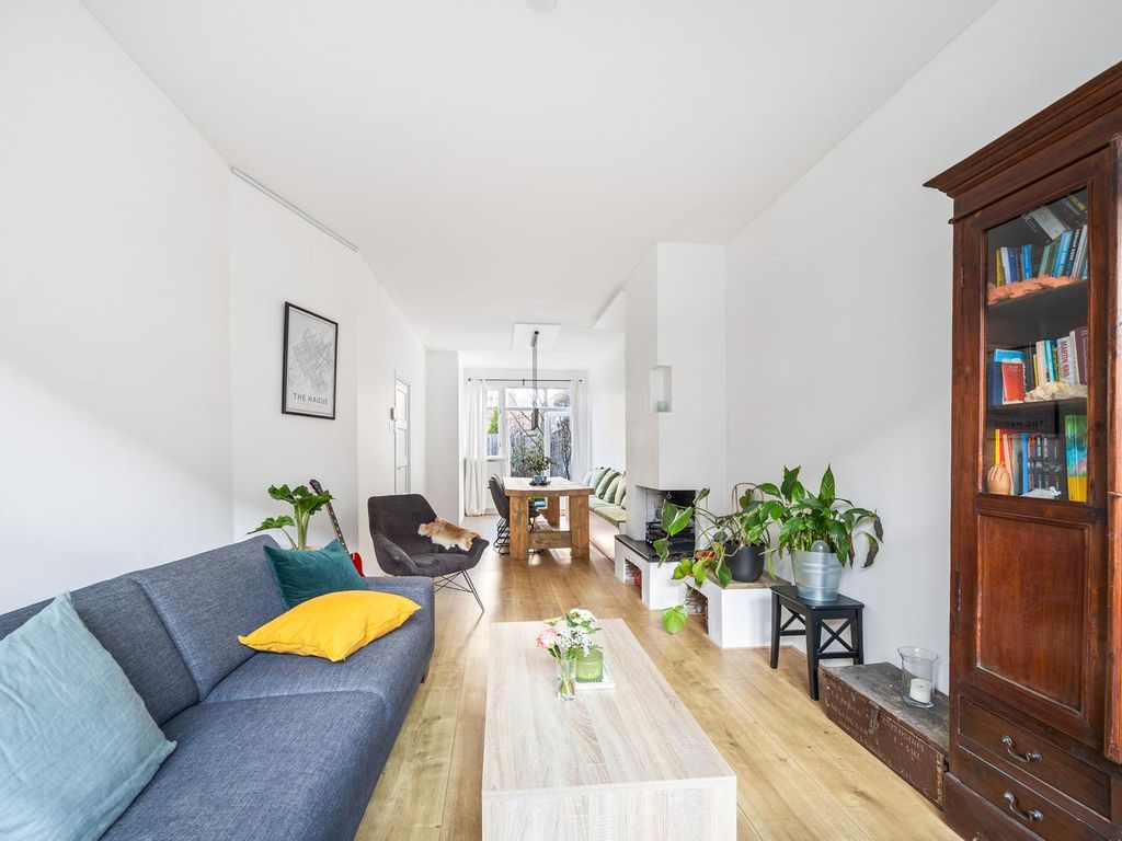 Linnaeusstraat 209, 'S-Gravenhage