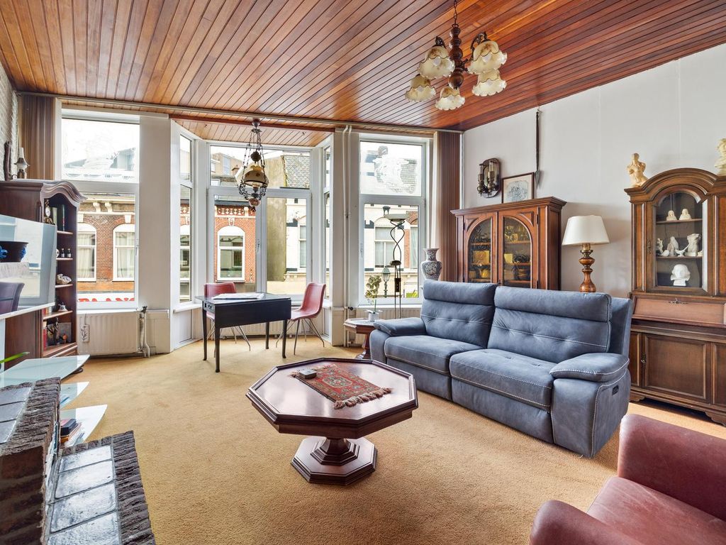 Badhuisstraat 83, 'S-Gravenhage