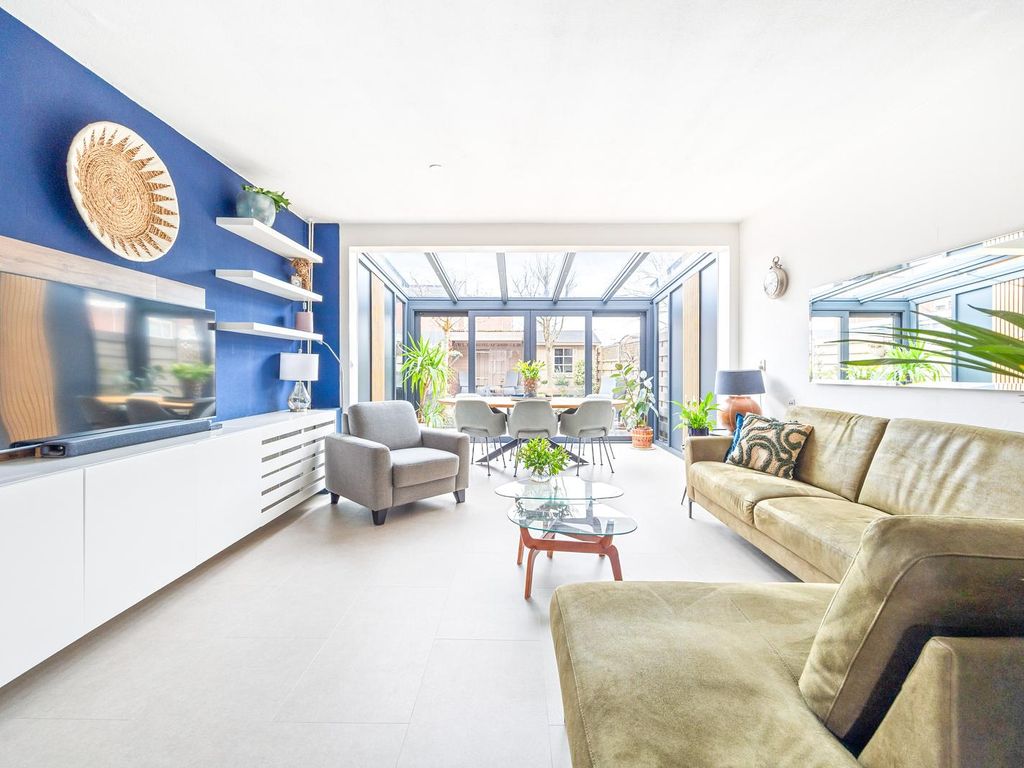 van Ostade 13, Monster