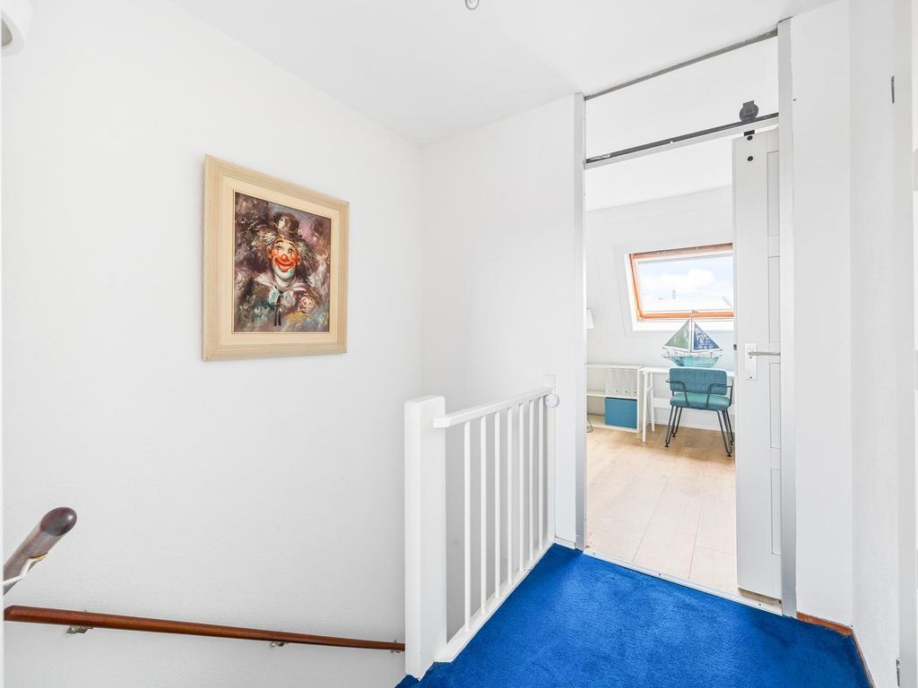 van Ostade 13, Monster