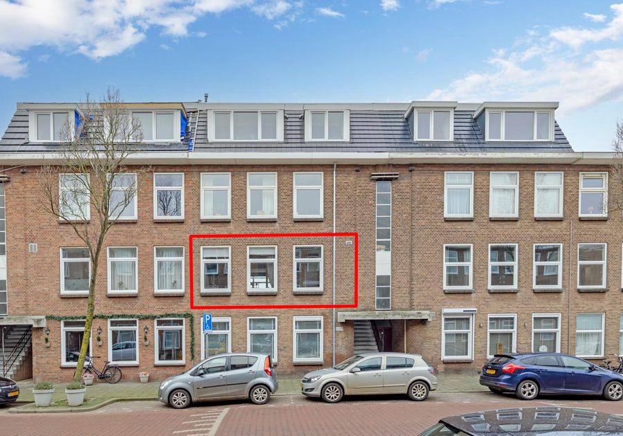 Pluvierstraat 369, 'S-Gravenhage
