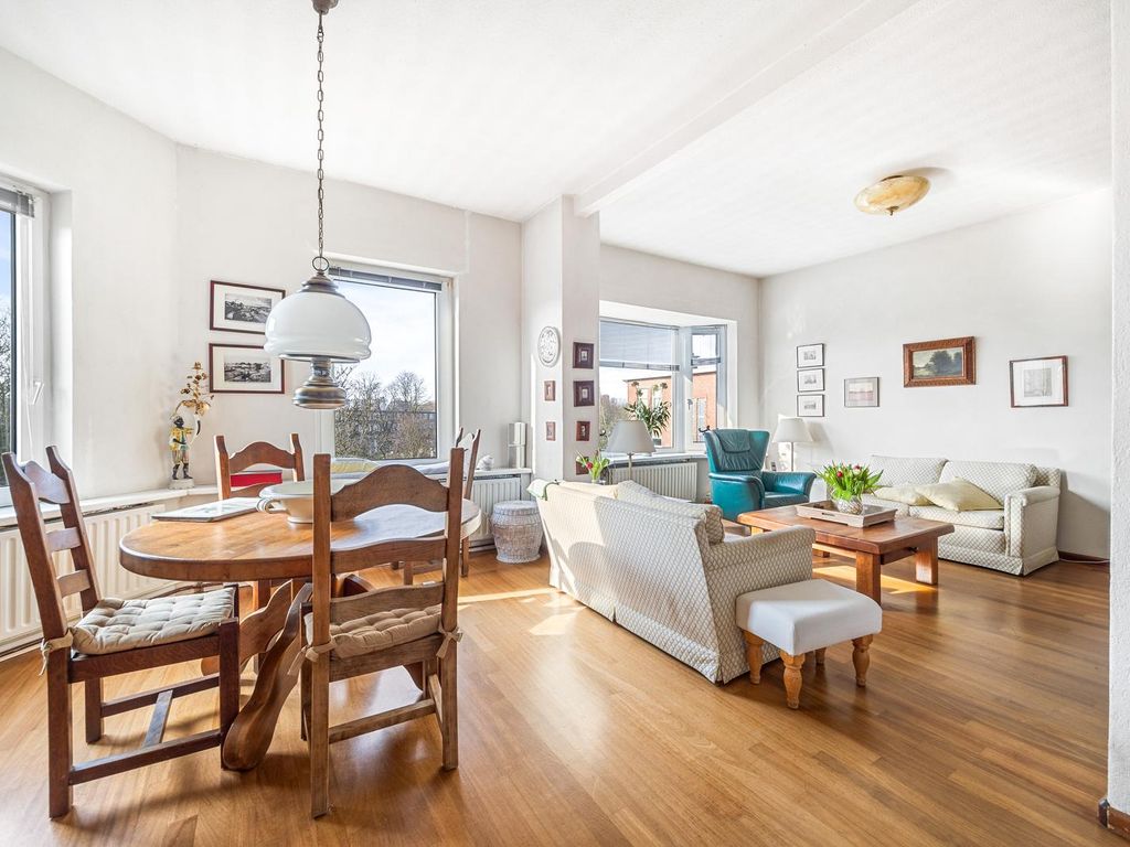 Deimanstraat 330, 'S-Gravenhage