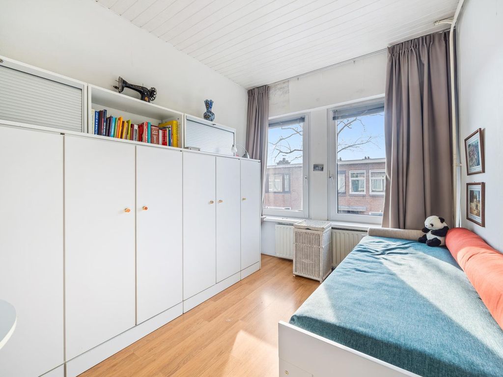 Deimanstraat 330, 'S-Gravenhage