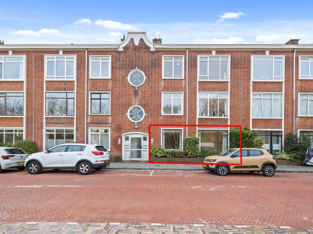 Aronskelkweg 226, 'S-Gravenhage