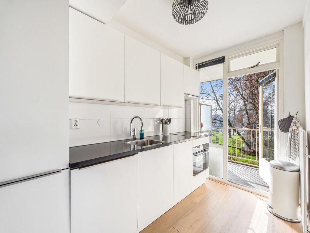 Tarwekamp 121, 'S-Gravenhage