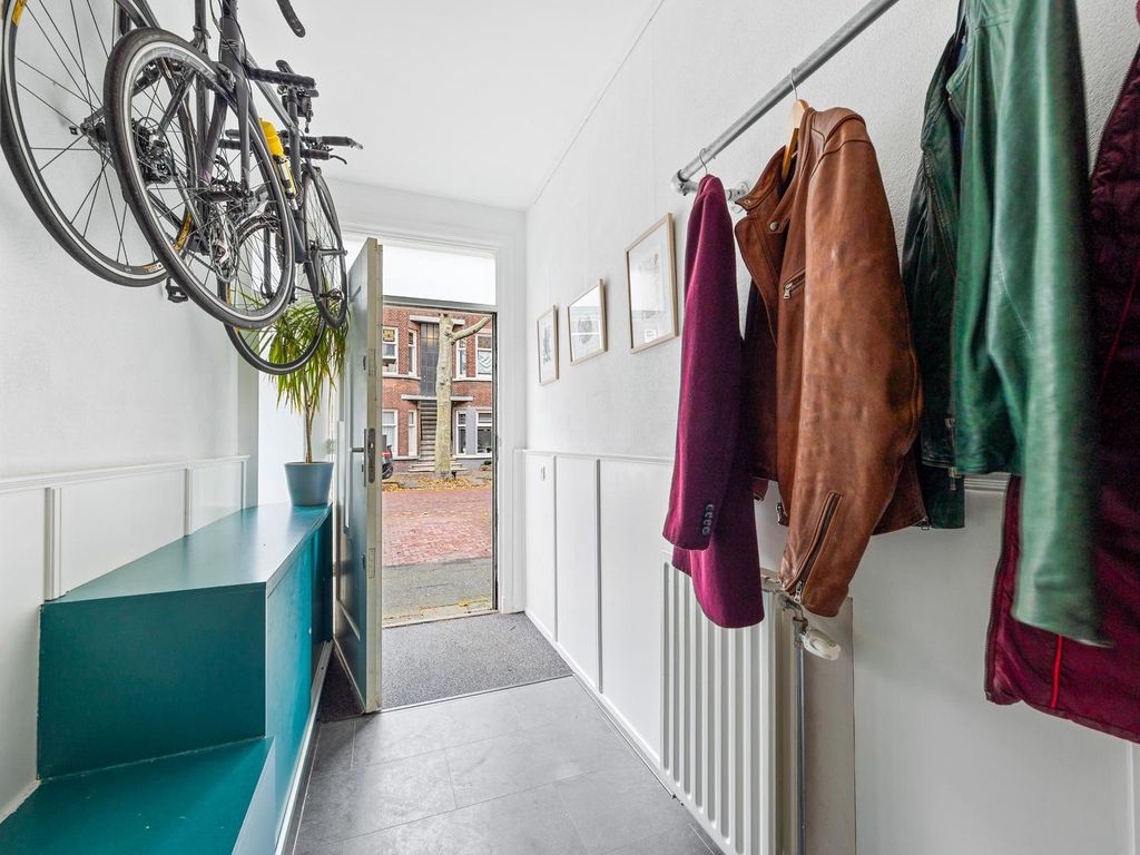 Isingstraat 202, 'S-Gravenhage