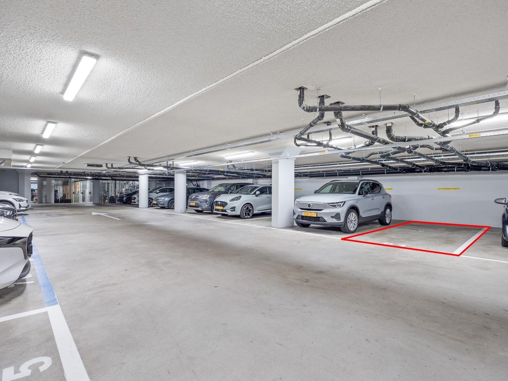 Burgemeester Elsenlaan 323F710, Rijswijk