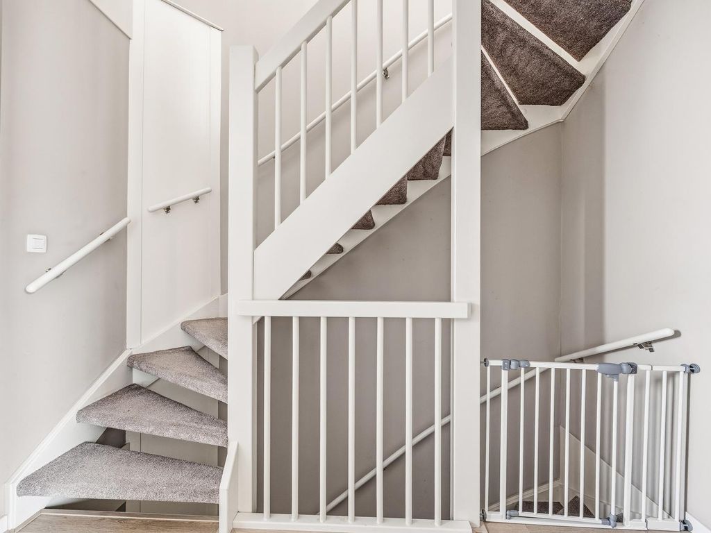 Treubstraat 10F011, Rijswijk