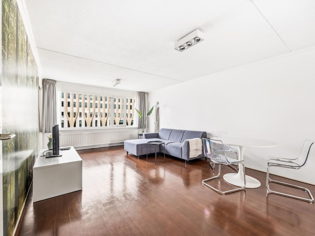 Ammunitiehaven 107, 'S-Gravenhage