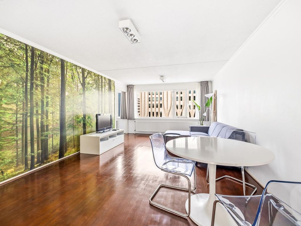 Ammunitiehaven 107, 'S-Gravenhage