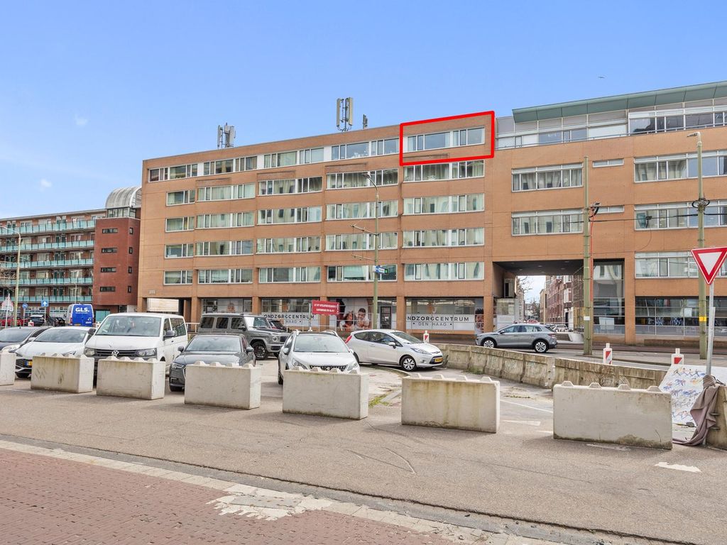 Ammunitiehaven 107, 'S-Gravenhage