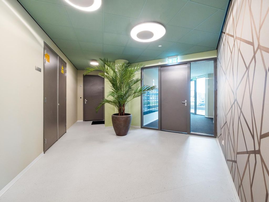 Burgemeester Elsenlaan 323F506, Rijswijk