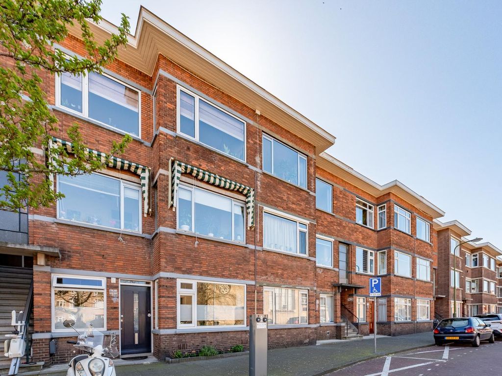 Maarsbergenstraat 300, 'S-Gravenhage